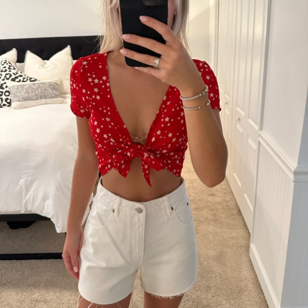 red star top